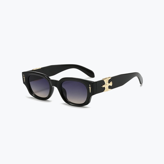Small Frame Leopard Print Fashion Sunglasses