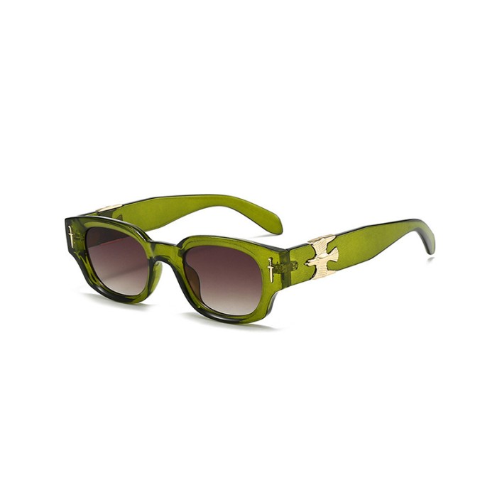 Small Frame Leopard Print Fashion Sunglasses